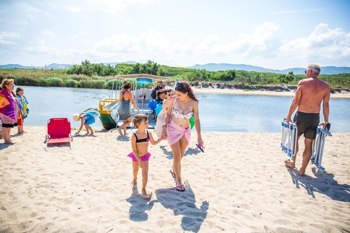 Village & Camping La Foce Валедория Екстериор снимка